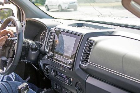 Erlkönig Nissan Navanra