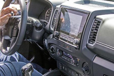 Erlkönig Nissan Navanra
