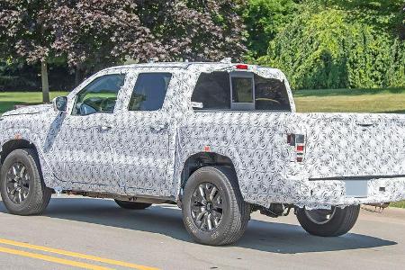 Erlkönig Nissan Navanra