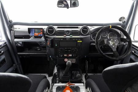 Land Rover Bowler Rallye Defender