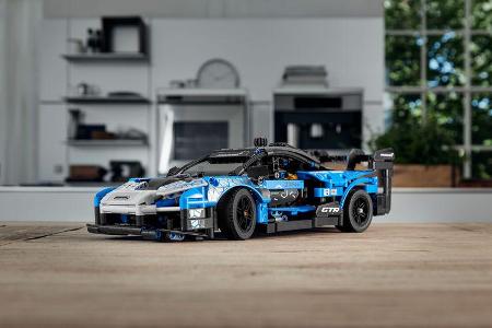 Lego Ferrari 488 GTE AF CORSE 51 McLAREN SENNA GTR