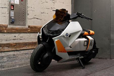 BMW Definition CE 04 Sperrfrist