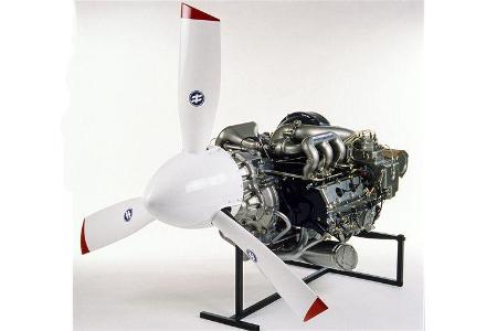 Porsche Mooney PFM 3200