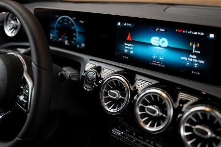 Mercedes A 250 e, Interieur