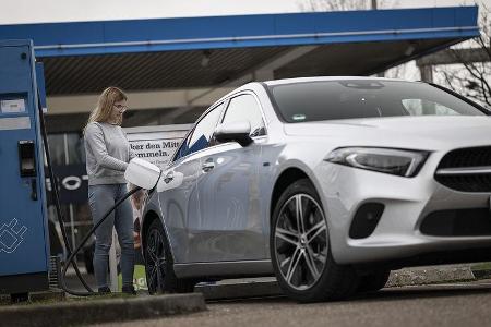 Mercedes A 250 e, Exterieur