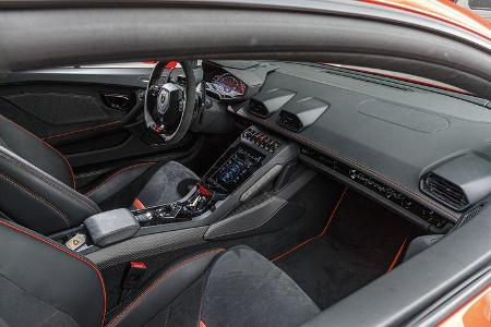 Lamborghini Huracan Evo, Interieur