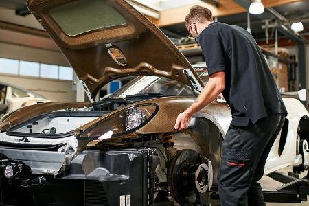 Biofaser Porsche 718 Cayman GT4 MR