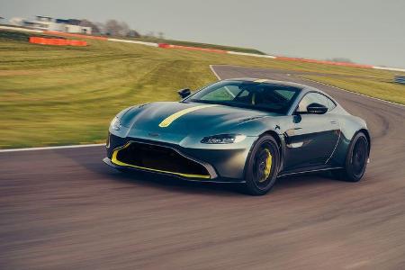 Aston Martin Vantage AMR