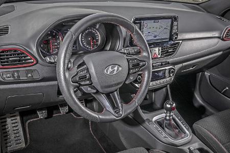 Hyundai i30 Fastback N, Interieur