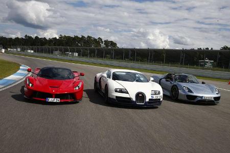 Bugatti Veyron Super Sport, Ferrari LaFerrari, Porsche 918 Spyder