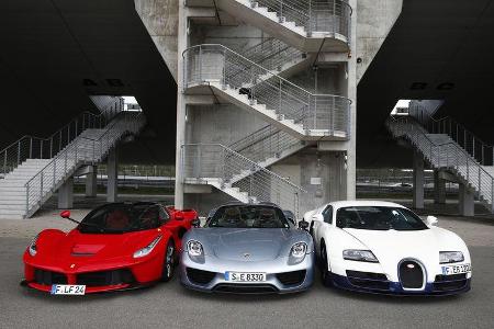 Bugatti Veyron Super Sport, Ferrari LaFerrari, Porsche 918 Spyder