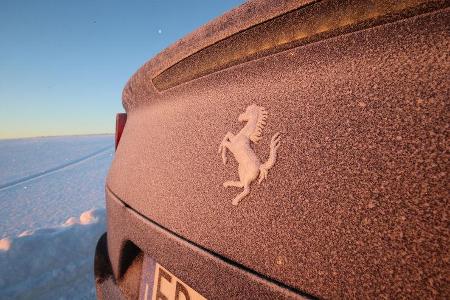 Ferrari GTC4 Lusso, Emblem