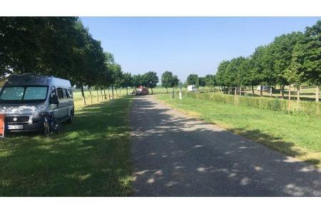 Stellplatz am FKK-Strand