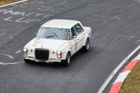 Daimler Benz 300 SEL 6.3 - Startnummer 613 - 24h Classic - 24h Rennen Nürburgring - Nürburgring-Nordschleife - 25. September...