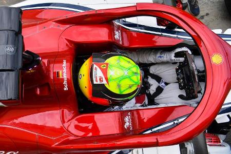 Mick Schumacher - Alfa Romeo - F1-Test Bahrain - 3. April 2019