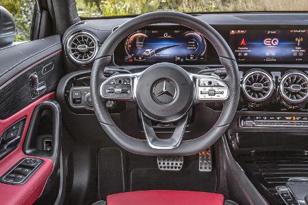 Mercedes A 250 e, Interieur