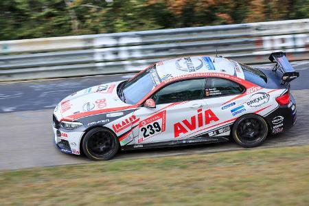 BMW M240i - Team Avia Sorg Rennsport - Startnummer #239 - Klasse: Cup 5 - 24h-Rennen - Nürburgring - Nordschleife - 24. bis ...