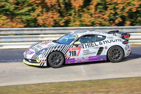 Porsche 718 Cayman GTS - Startnummer #718 - Klasse: SP 4T - 24h-Rennen - Nürburgring - Nordschleife - 24. bis 27. September ...