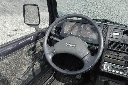 Suzuki Samurai