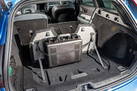 Volvo XC40 B, Vergleich, ams 2420