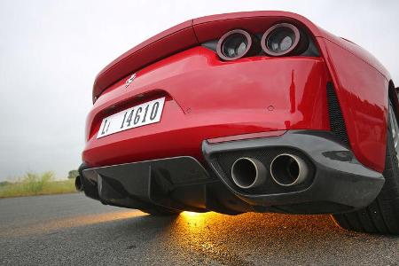 Ferrari 812 Superfast, Exterieur