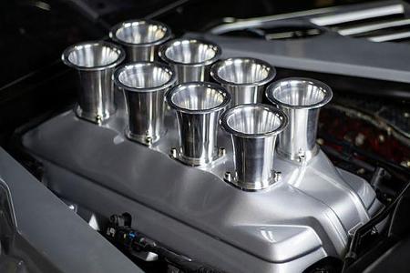 12/2020, Fake-Ansaugtrichter für die Corvette C8