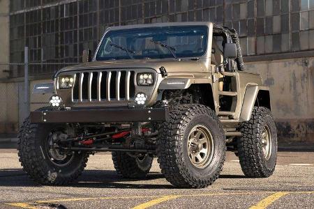 Quadratec 30th Anniversary Jeep Wrangler YJL Sahara