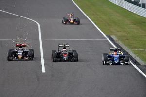 Verstappen, Button & Nasr - GP Japan 2015