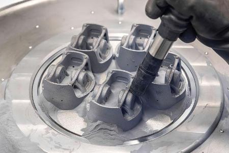 Kolben aus 3D-Drucker, Porsche