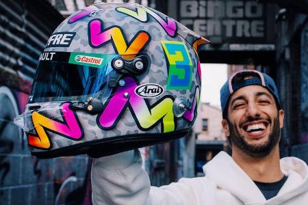 Daniel Ricciardo - Porträt & Helm - Formel 1 - 2020