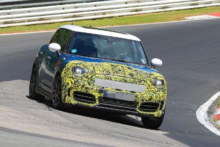 05/2020 Mini Countryman Facelift Erlkönig