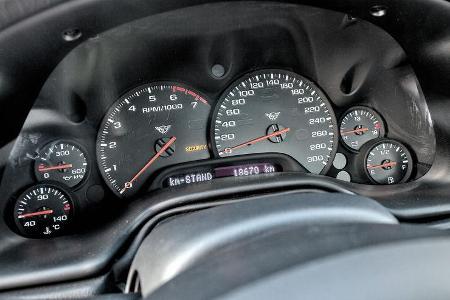 Chevrolet Corvette C5 Coupé, Interieur