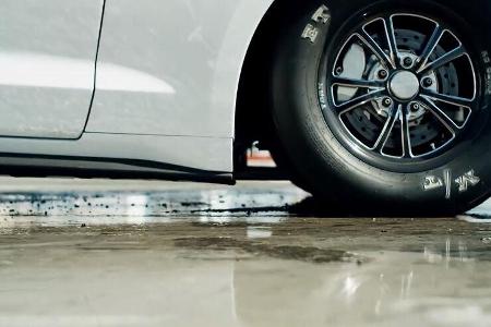 Mustang Cobra Jet 1400 electric