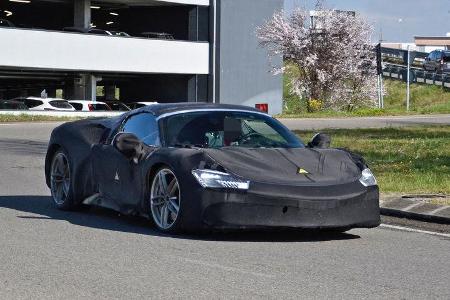 Erlkönig Ferrari SF90 Stradale Spider
