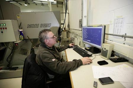 Mercedes GP - Fabrik Brackley