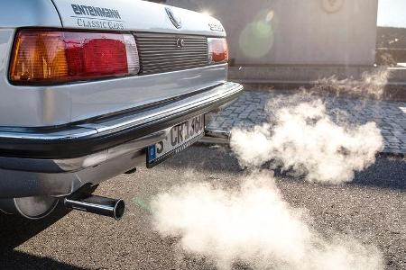 BMW M340i xDrive (G20) und 323i (e21) Fahrbericht