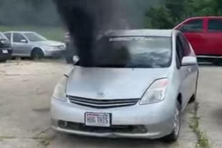 Toyota Prius Cummins-Diesel