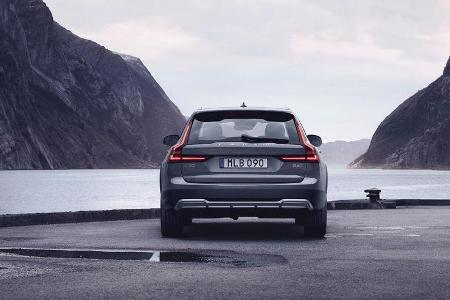 Volvo V90 Cross Country (MY2021)
