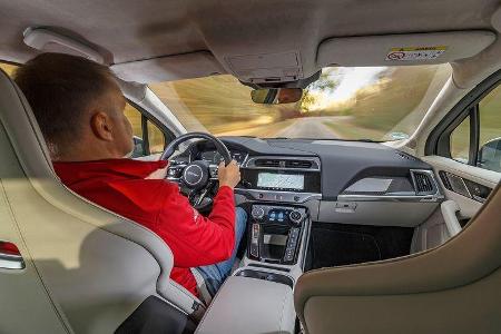 Jaguar I-Pace, Cockpit, Innenraum