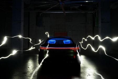 Mercedes EQS