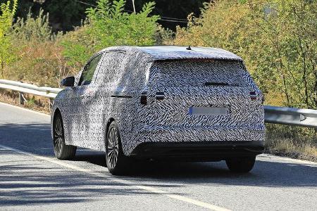 VW Viloran Erlkönig China