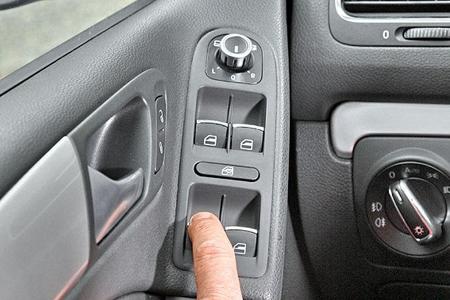 VW Golf VI 1.4 TSI (2008)