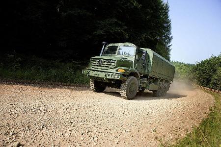 Mercedes Unimog U 5000 und Zetros 4x4 / 6x6