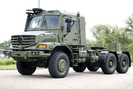 Mercedes Unimog U 5000 und Zetros 4x4 / 6x6