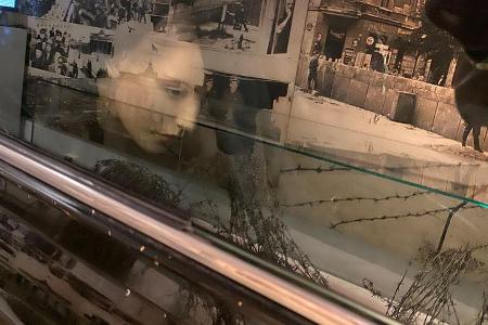 DDR Flucht Fahrzeuge Checkpoint Charlie