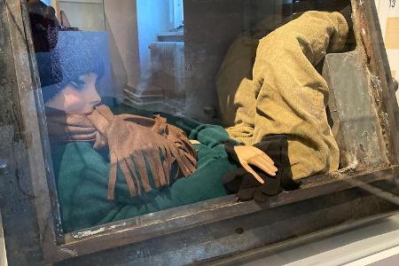 DDR Flucht Fahrzeuge Checkpoint Charlie