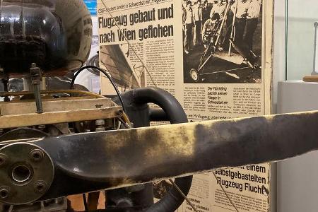 DDR Flucht Fahrzeuge Checkpoint Charlie