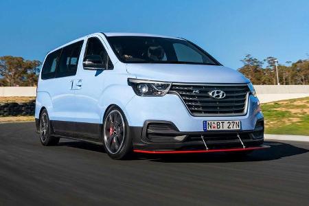 Hyundai iMax N Drift Bus