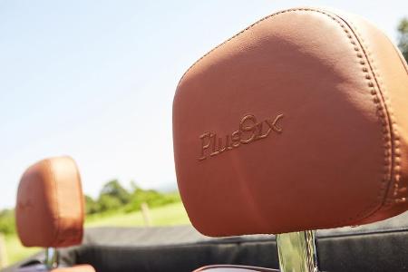 Morgan Plus Six, Interieur