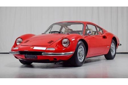 Auch für Fans von Oldtimern hat die Auktionsliste einige Highlights zu bieten. So dürfte zum Beispiel ein Ferrari Dino 246 G...
